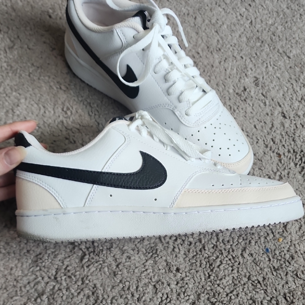 Nike White, Light Pink and Black Sneakers Classic Low-Top Design - Picture 2 of 7